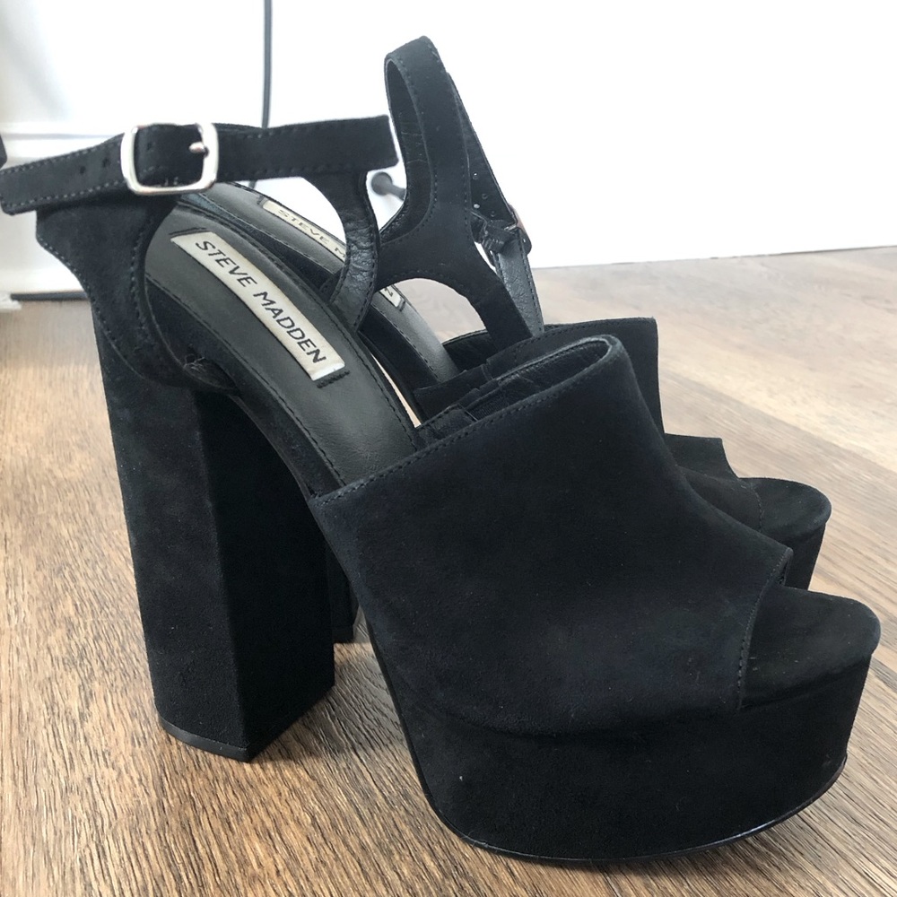 Steve Madden pumps